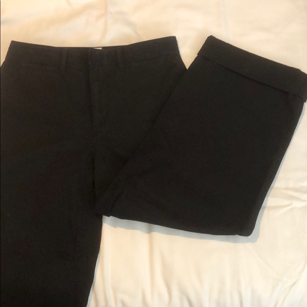 Gap high-rise, wide-leg crop. washed Never worn.